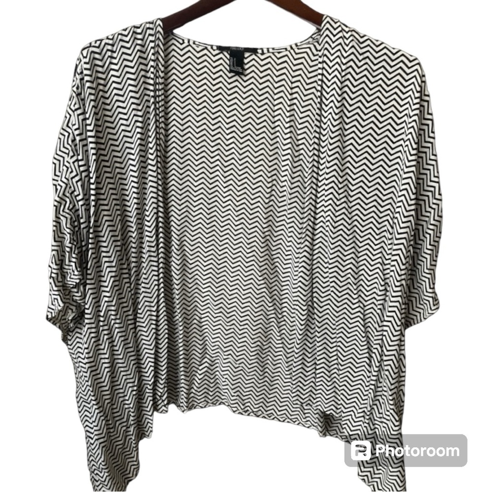 ⚡️ Forever 21 Chevron Kimono Top ~ Size S ⚡️